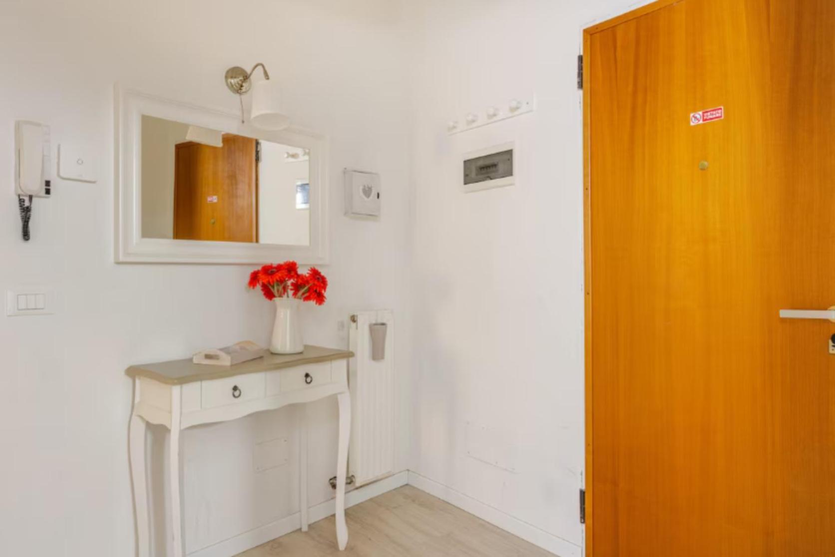 Dolce Riva Downtown Apartment Exterior photo